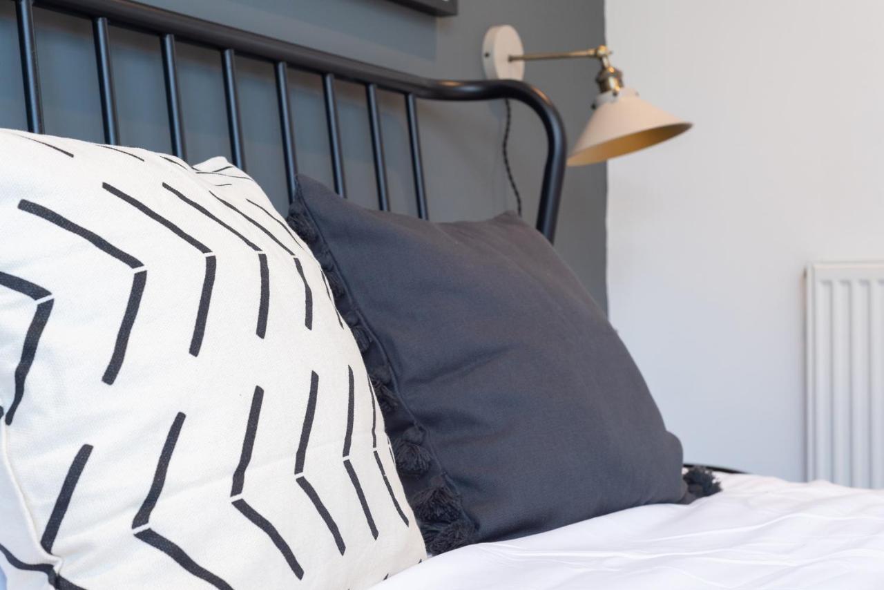 Stratford-Upon-Avon Luxury Snug With Free Parking Appartement Buitenkant foto